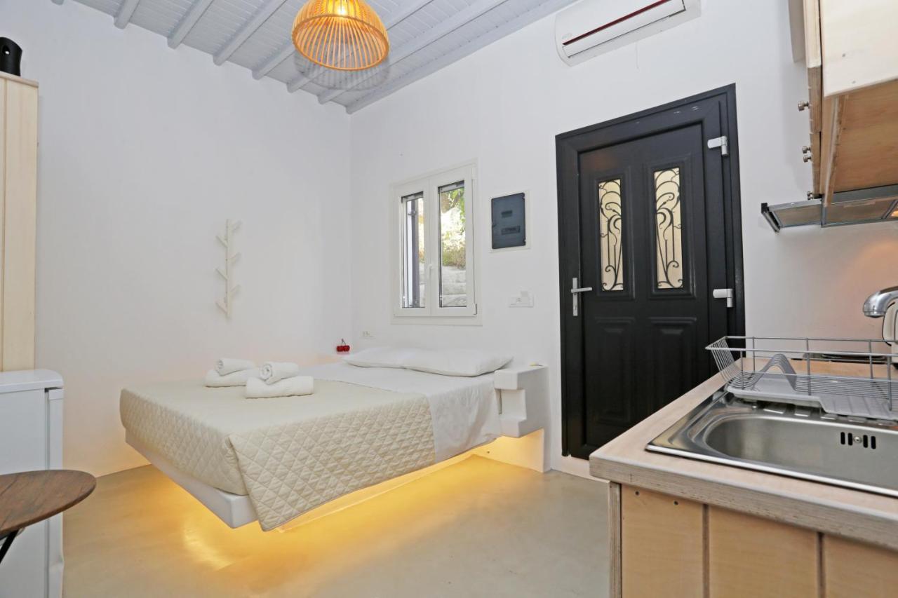 Brand New Mykonos Town Suites Экстерьер фото